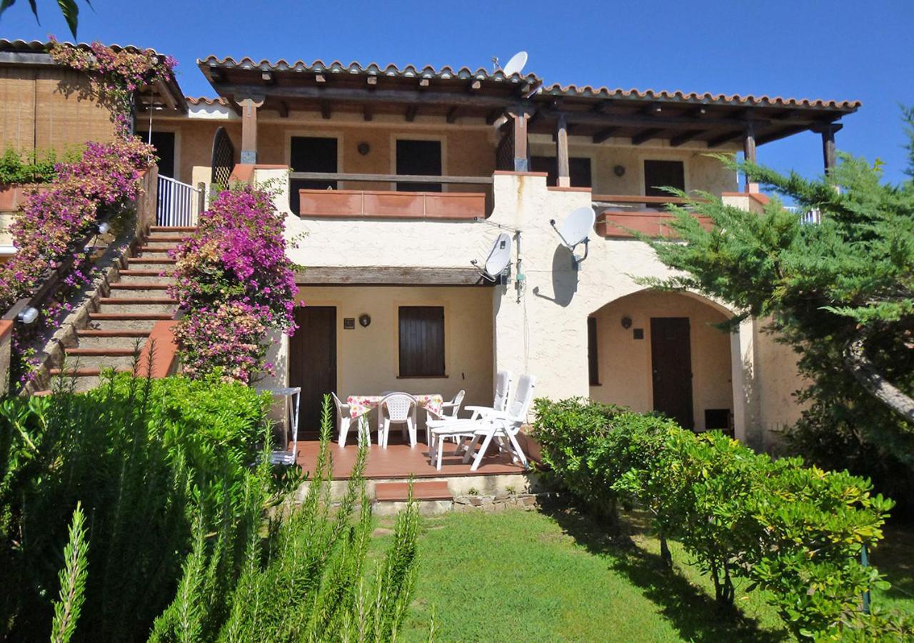 Le Maree Costa Ottiolu Apartment Porto Ottiolu Exterior photo