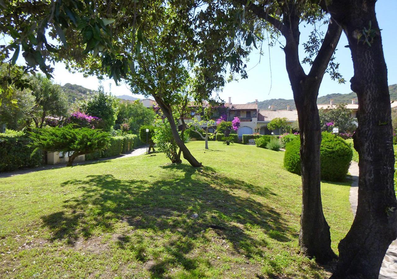 Le Maree Costa Ottiolu Apartment Porto Ottiolu Exterior photo